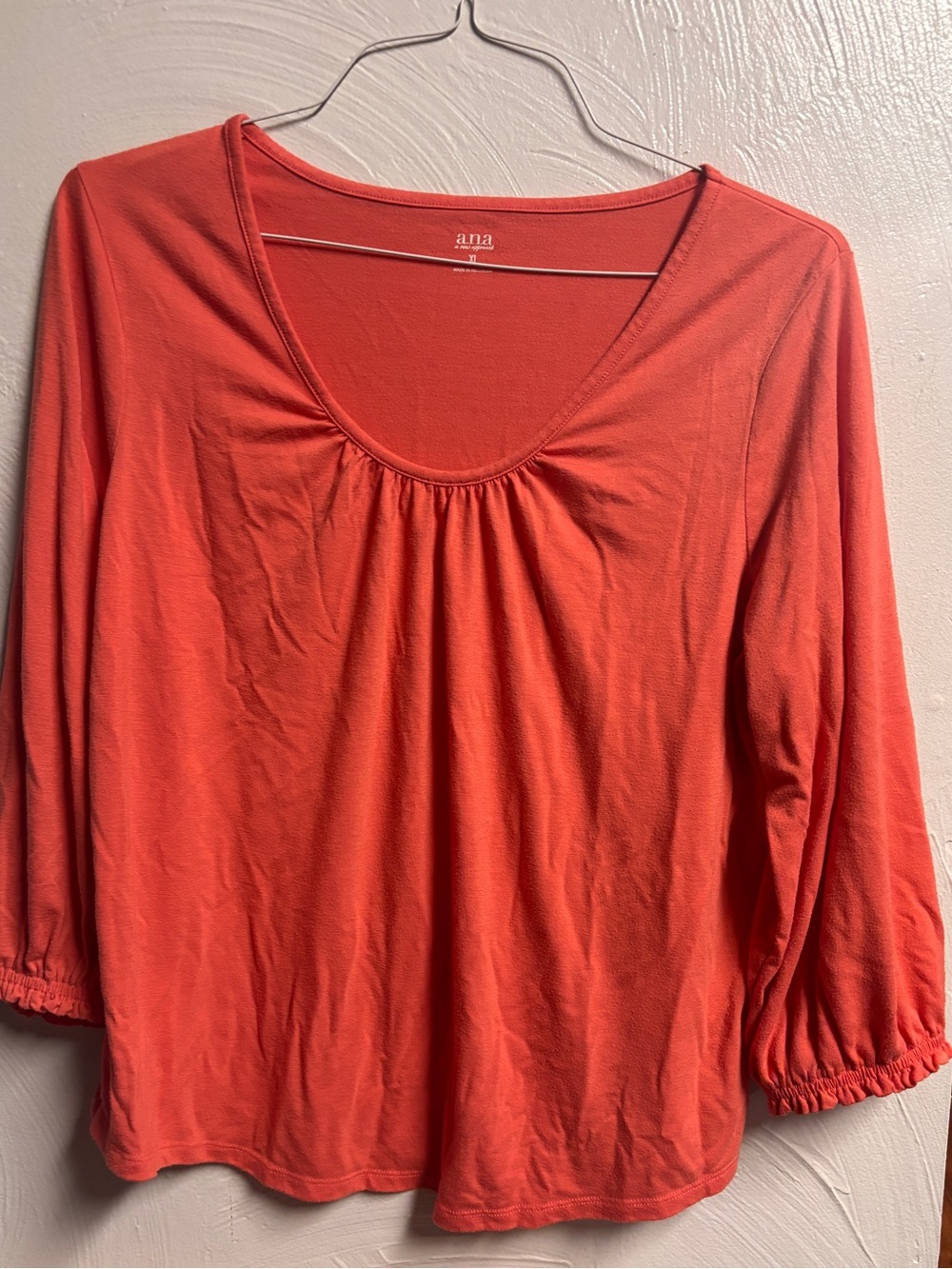 a.n.a Coral Scoop Neck 3/4 Sleeve Top